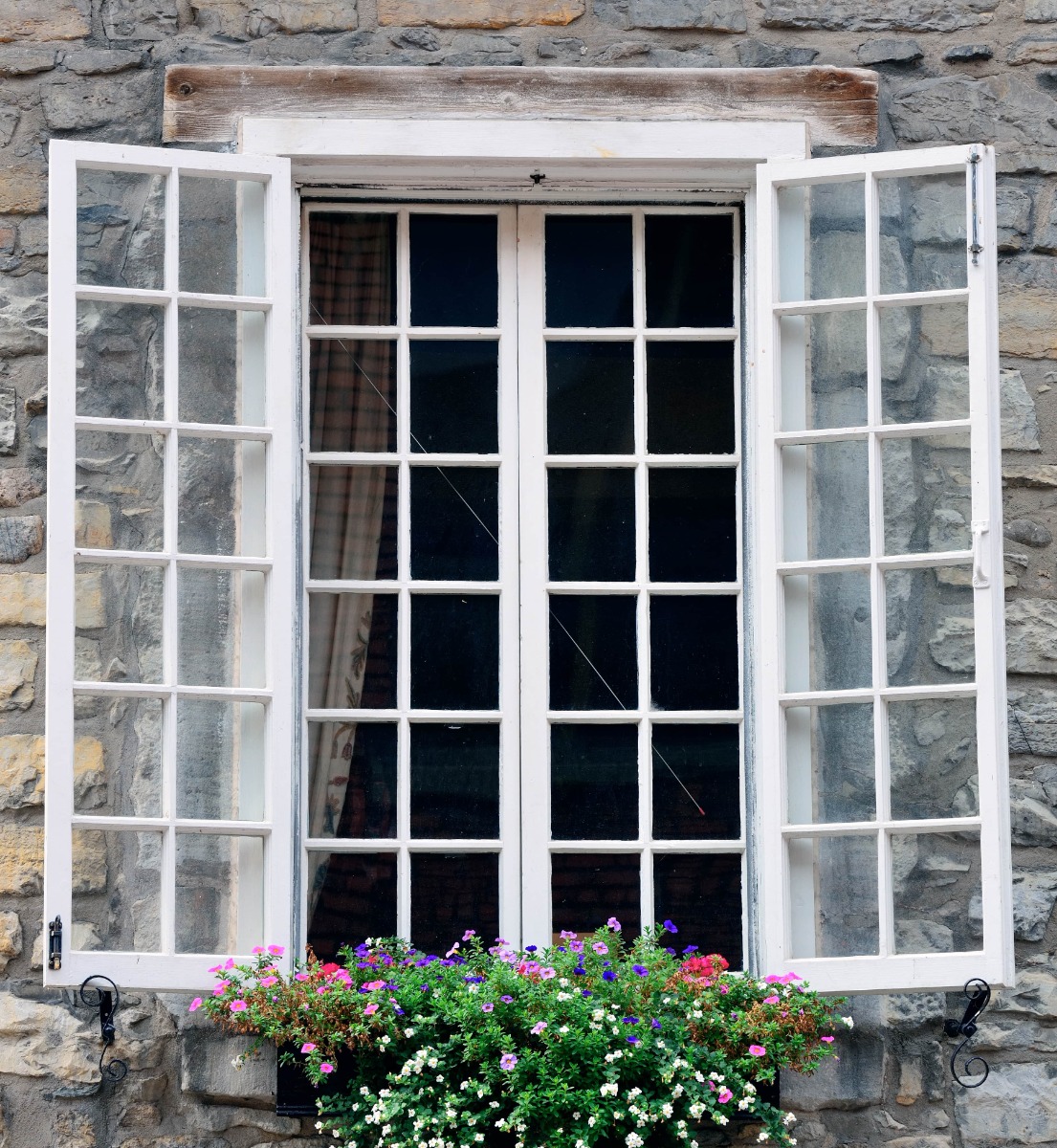 fenetre ouverture a la francaise